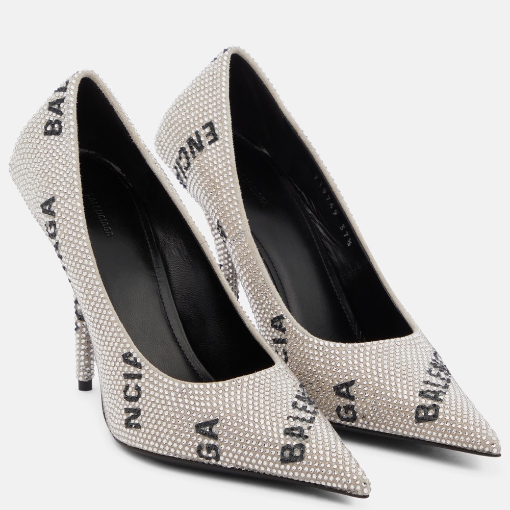 New Authentic BALENCIAGA
Square Knife embellished pumps - Picture 4 of 9